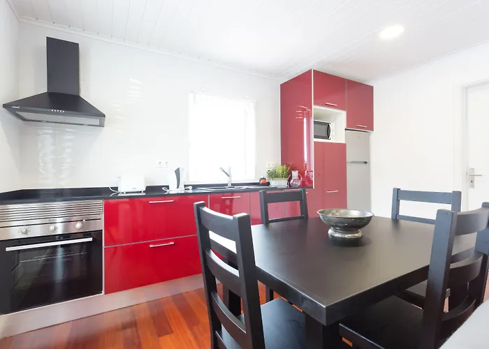 35th Atlantic View Bed & Breakfast 4*