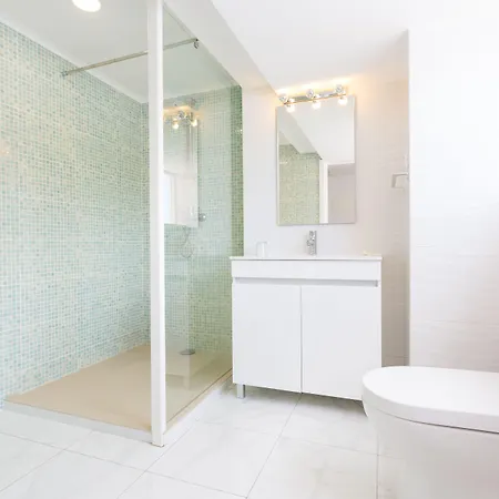 35th Atlantic View Bed & Breakfast 4*