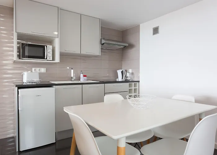 35th Atlantic View Couette-café 4*